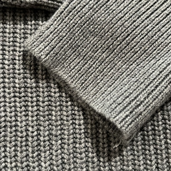 Banana Republic crew neck knit sweater - Picture 4 of 7